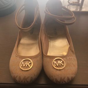 Kid’s Michael Kors flats